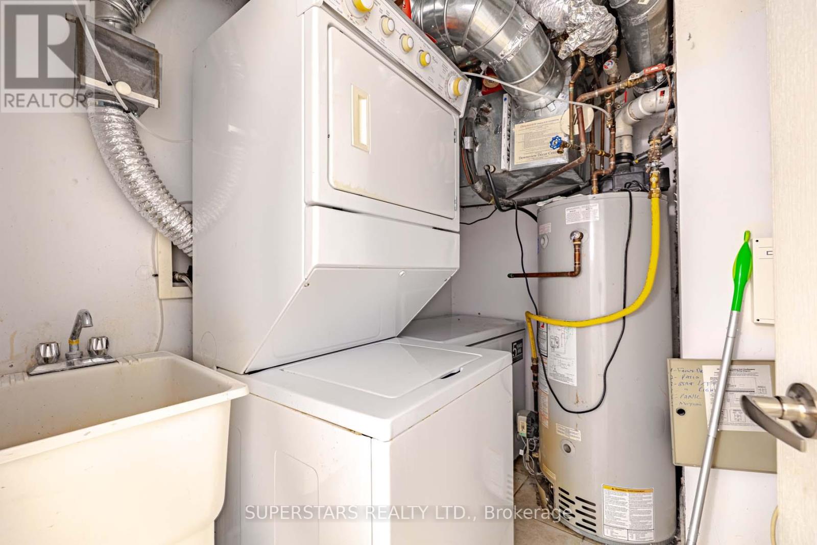 16 - 70 Byng Avenue, Toronto, Ontario  M2N 7L9 - Photo 21 - C12975382