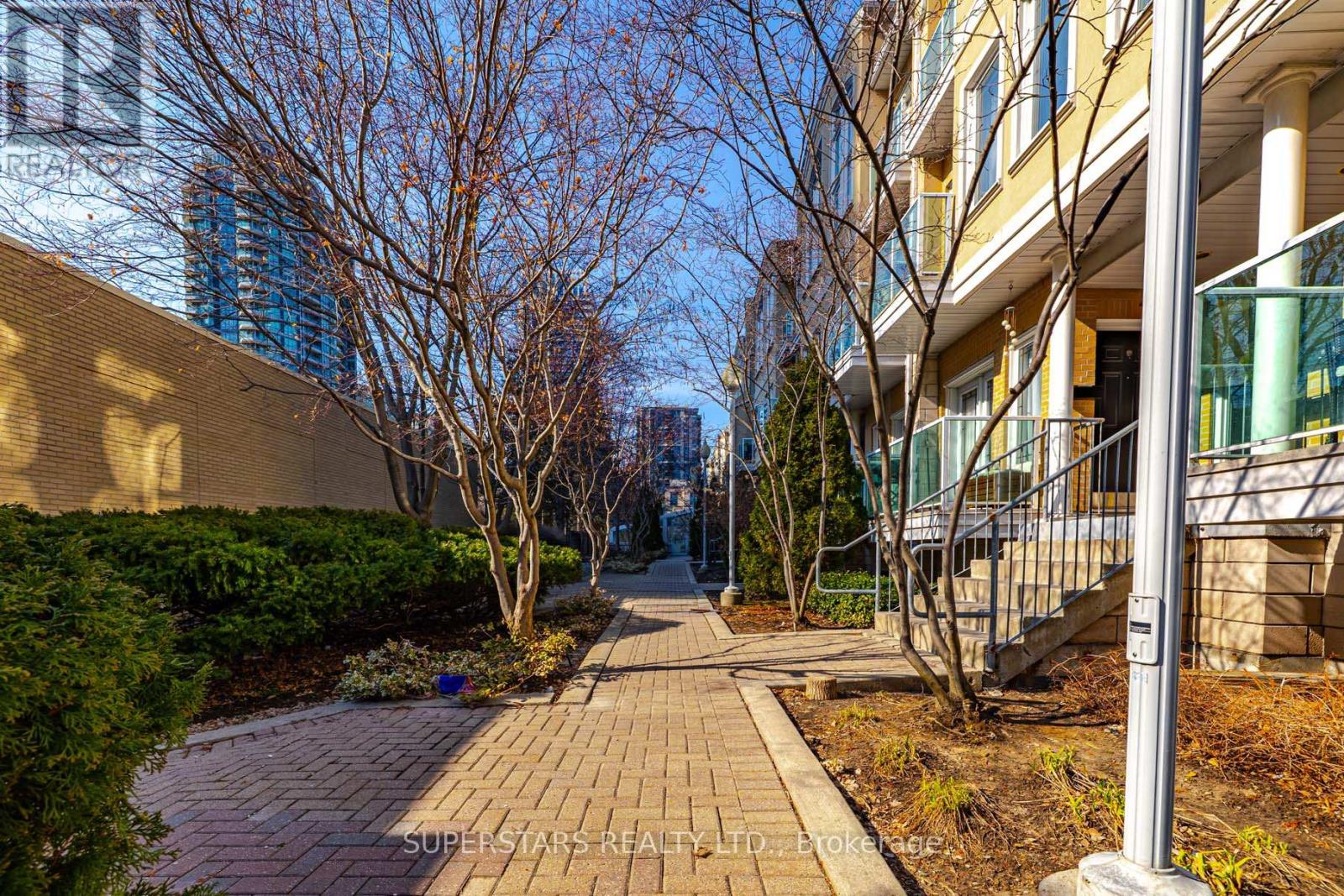 16 - 70 Byng Avenue, Toronto, Ontario  M2N 7L9 - Photo 26 - C12975382