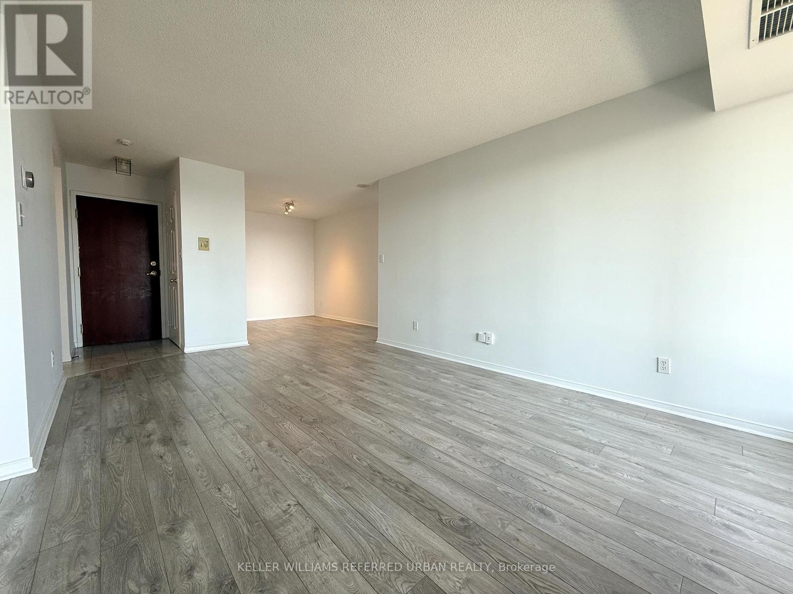 2104 - 18 Hillcrest Avenue, Toronto, Ontario  M2N 6T5 - Photo 6 - C12975514