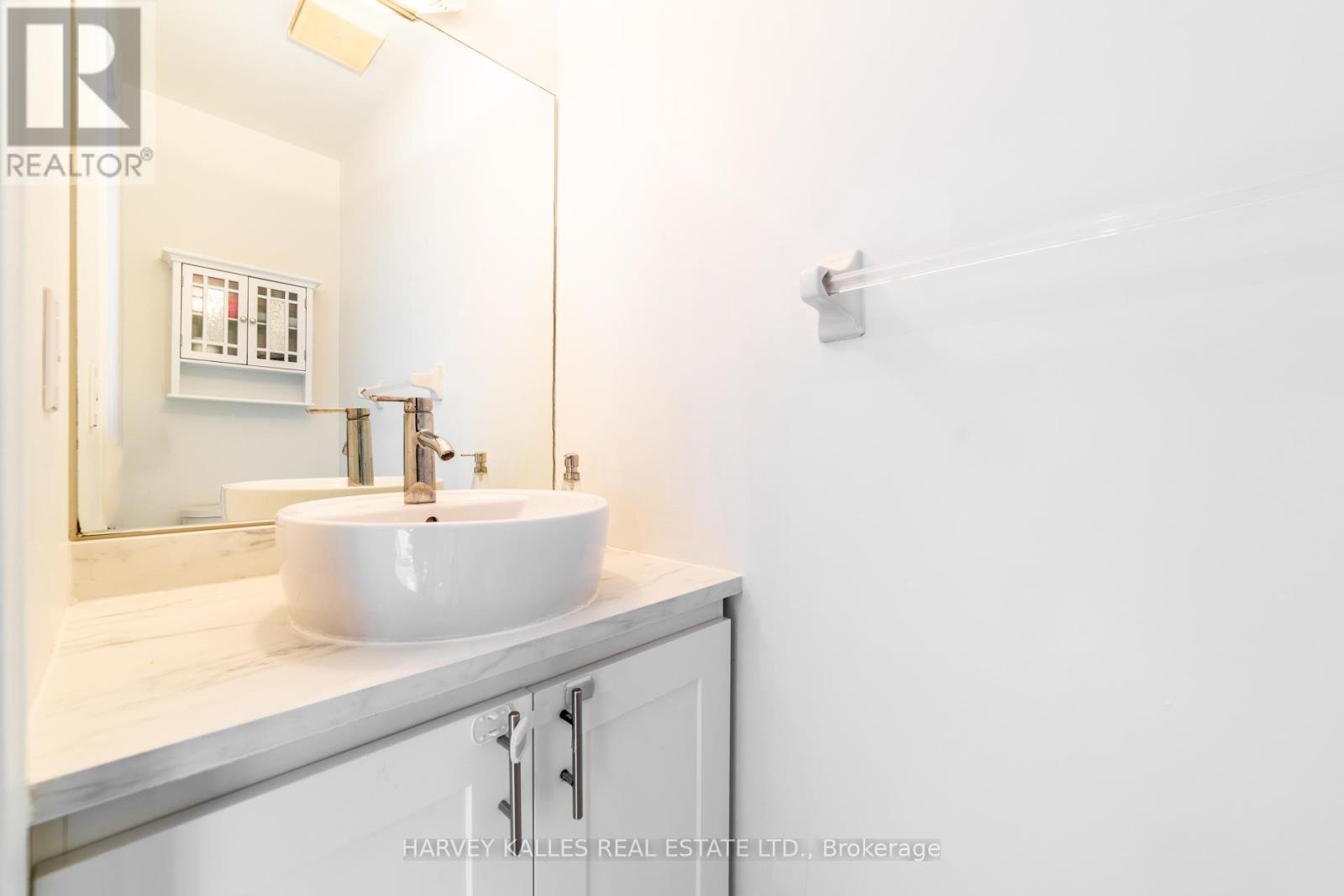 139 Kingsdale Avenue, Toronto, Ontario  M2N 3W8 - Photo 17 - C12975538