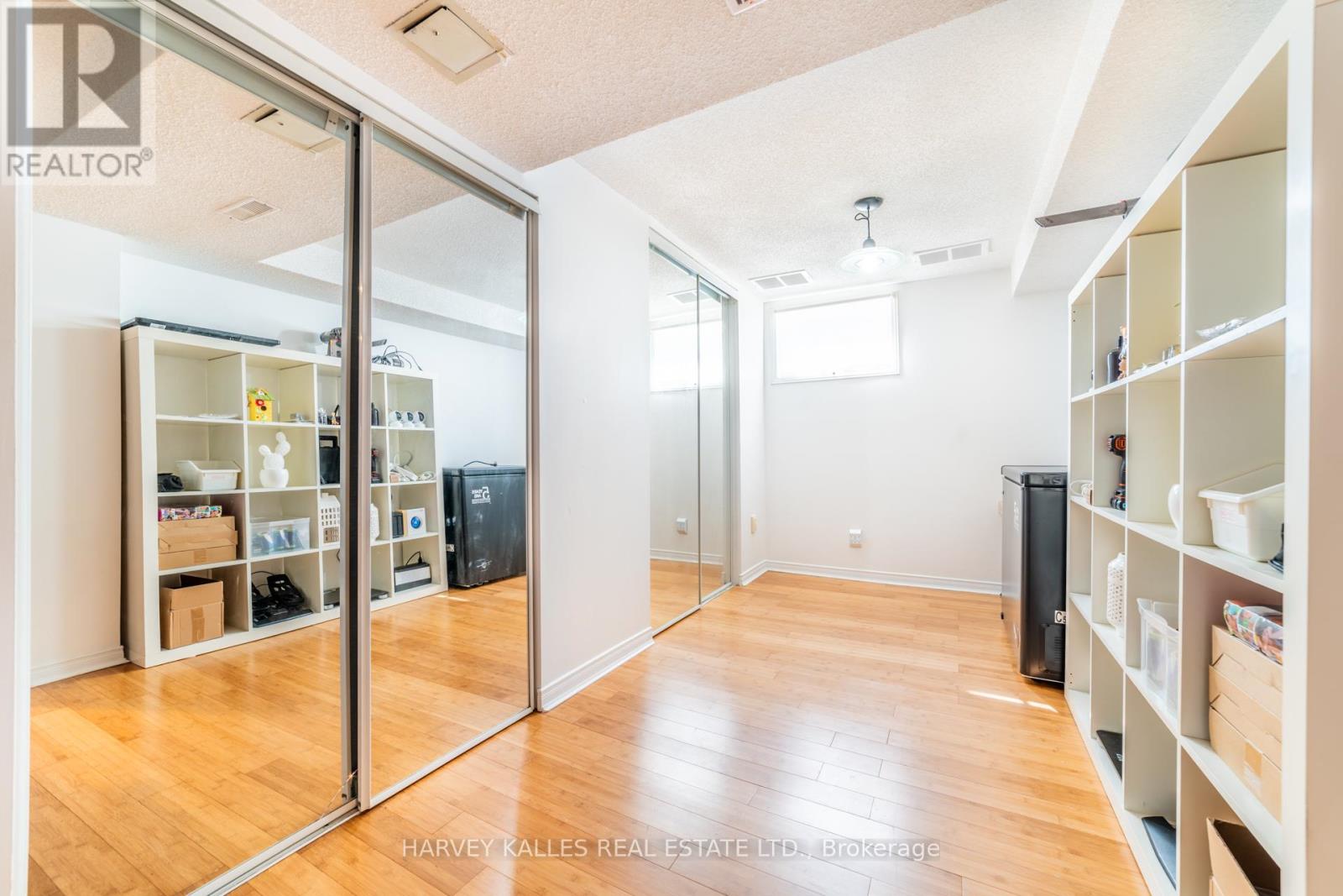 139 Kingsdale Avenue, Toronto, Ontario  M2N 3W8 - Photo 25 - C12975538