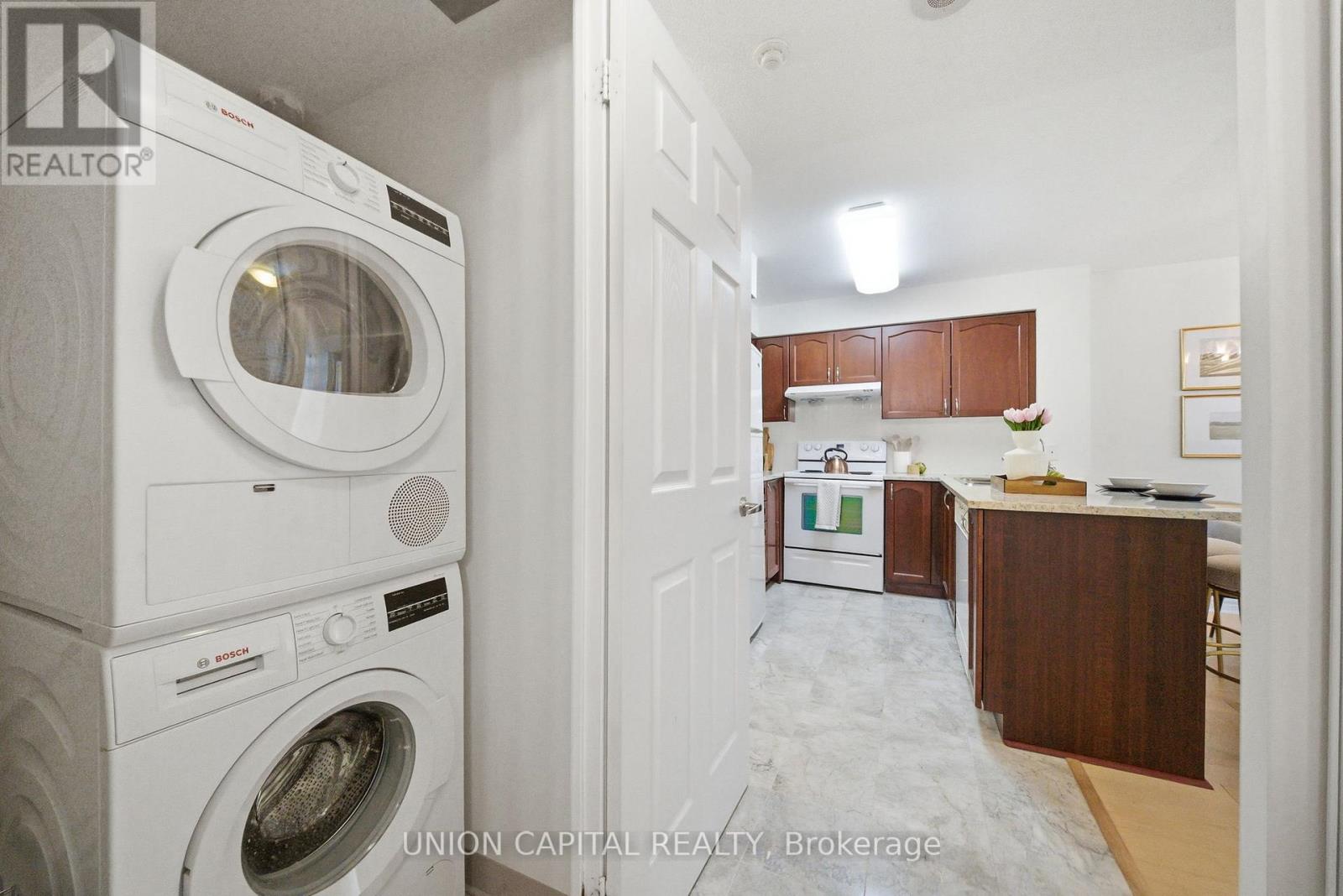 211 - 35 Hollywood Avenue, Toronto, Ontario  M2N 0A9 - Photo 13 - C12975548