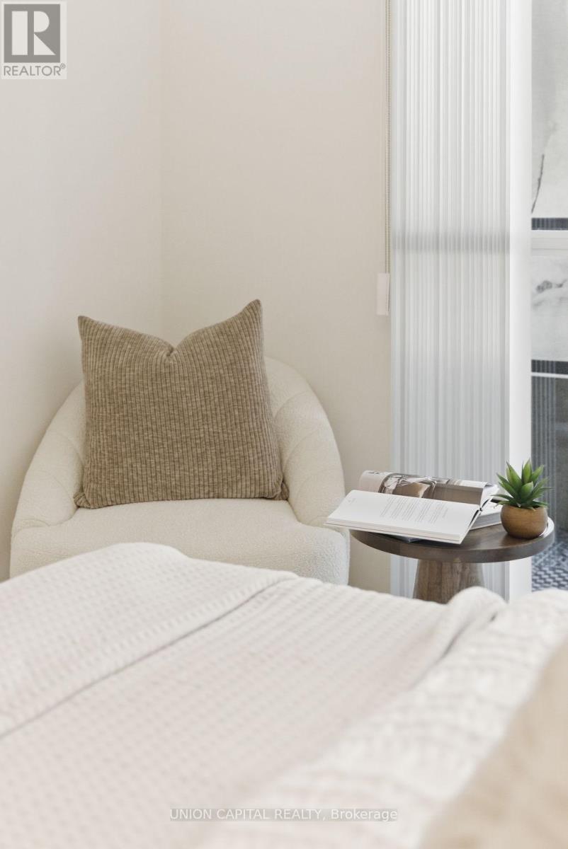 211 - 35 Hollywood Avenue, Toronto, Ontario  M2N 0A9 - Photo 19 - C12975548