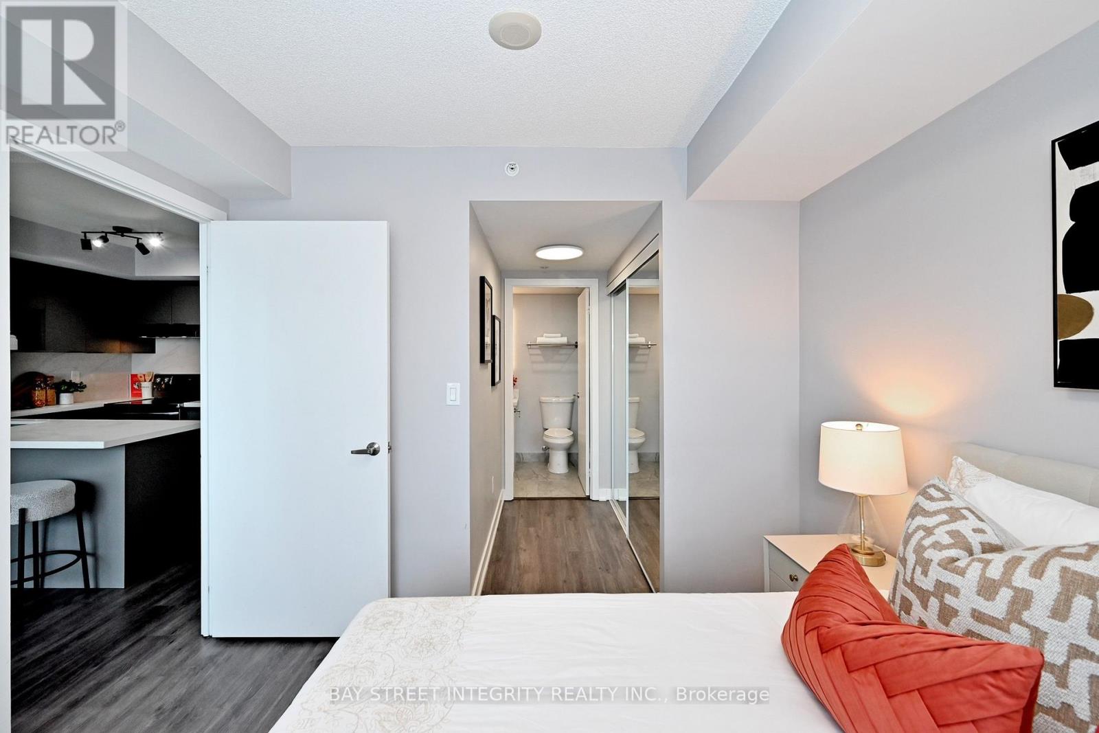 1701 - 5740 Yonge Street, Toronto, Ontario  M2M 3T3 - Photo 18 - C12975598