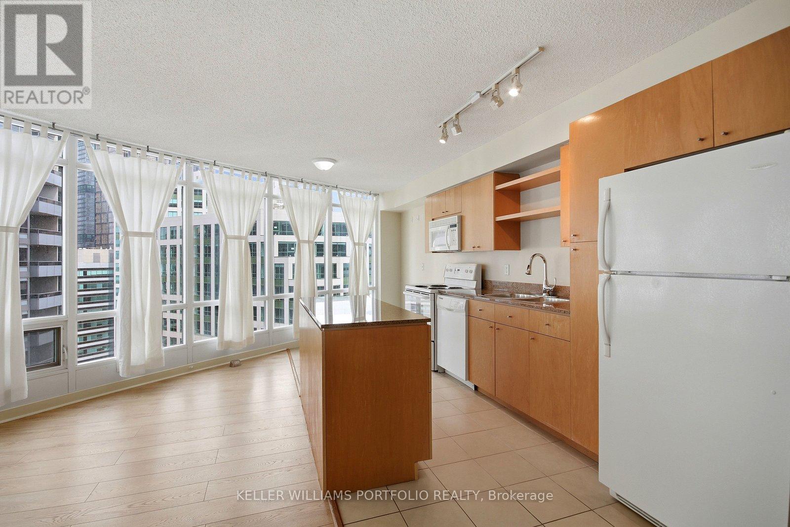 1710 - 361 Front Street W, Toronto, Ontario M5V 3R5 - Photo 10 - C12975620