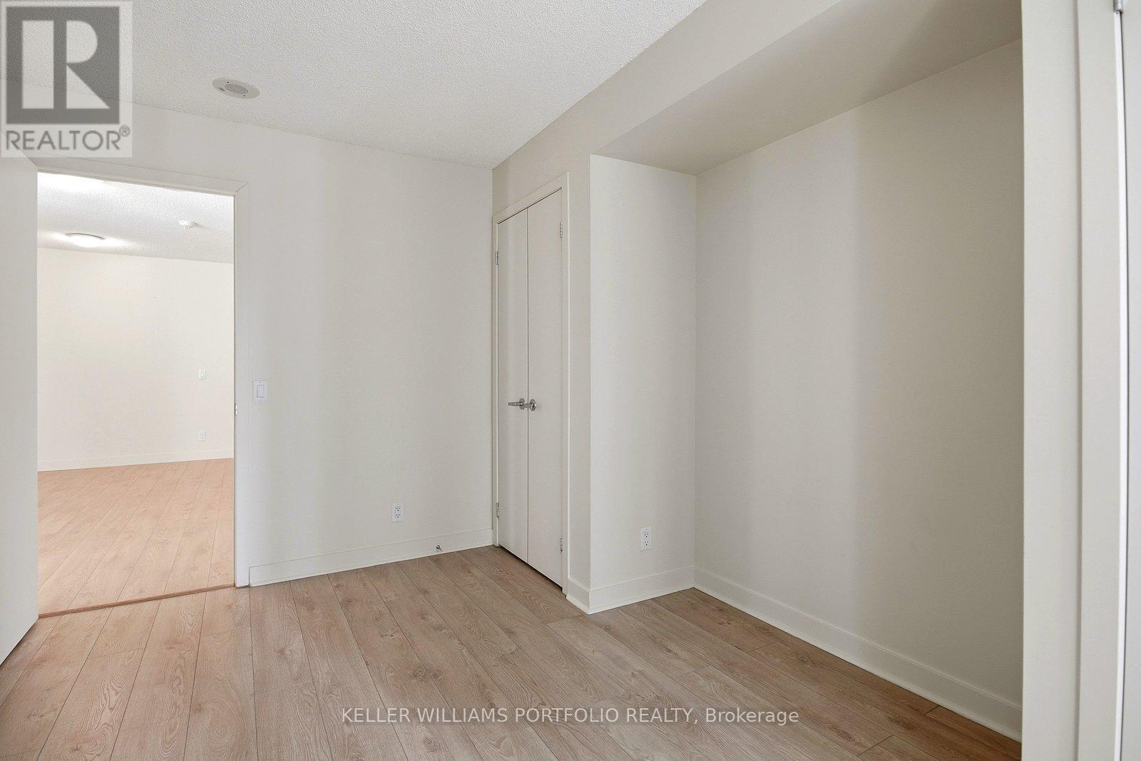 1710 - 361 Front Street W, Toronto, Ontario M5V 3R5 - Photo 24 - C12975620