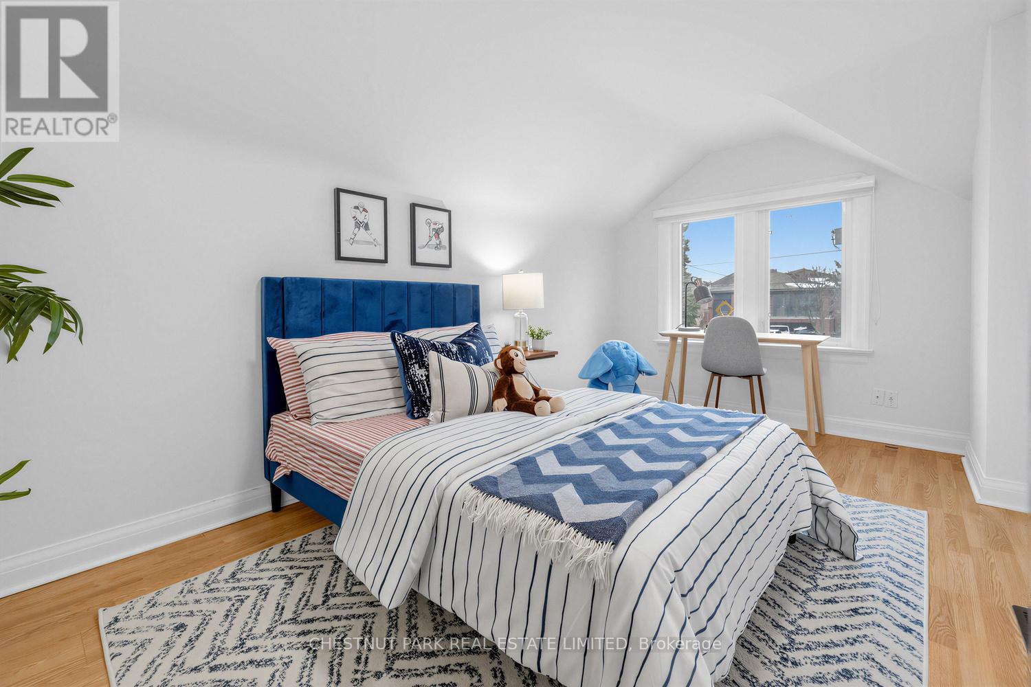 736 Glencairn Avenue, Toronto, Ontario  M6B 2A1 - Photo 24 - C12975702