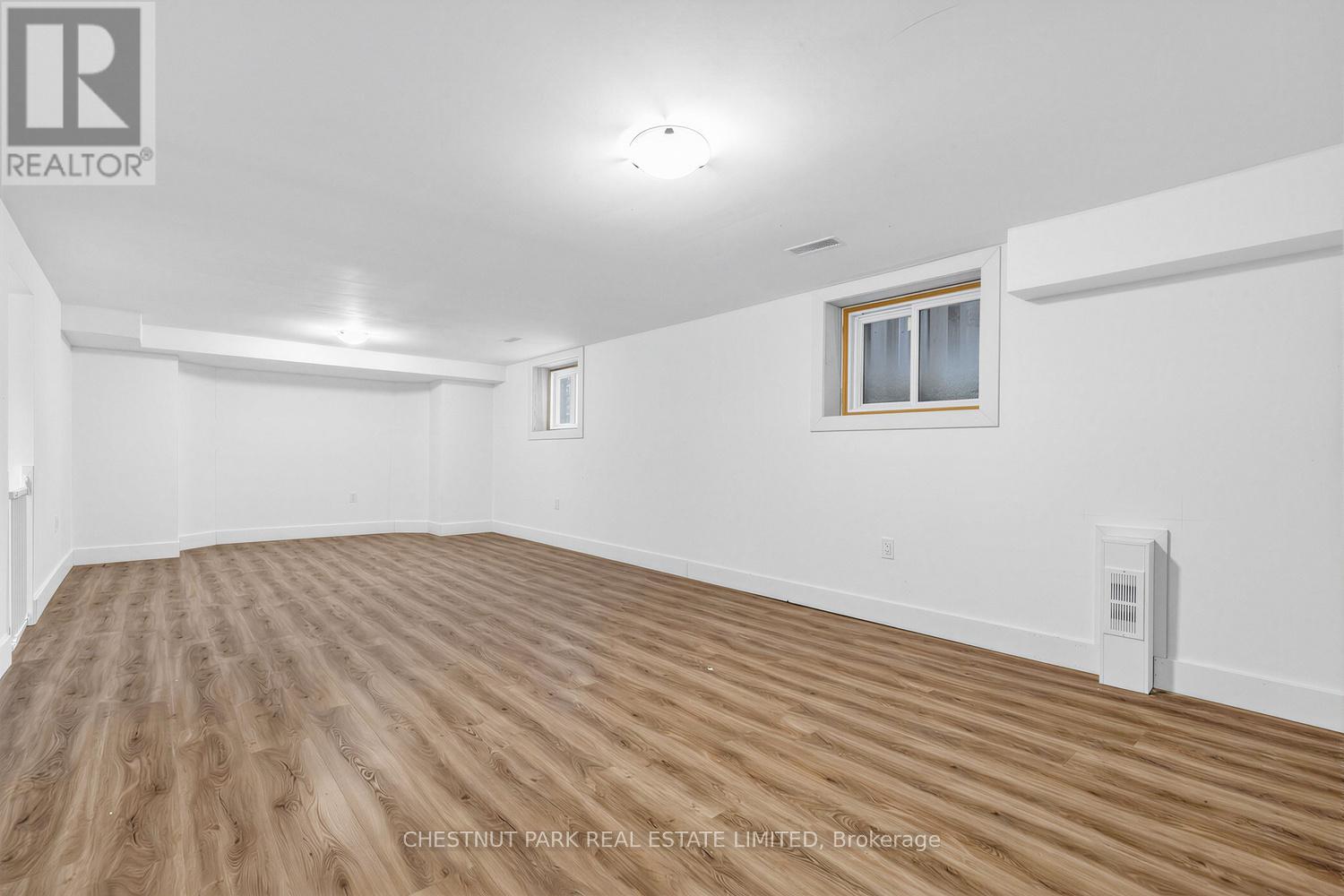 736 Glencairn Avenue, Toronto, Ontario  M6B 2A1 - Photo 31 - C12975702