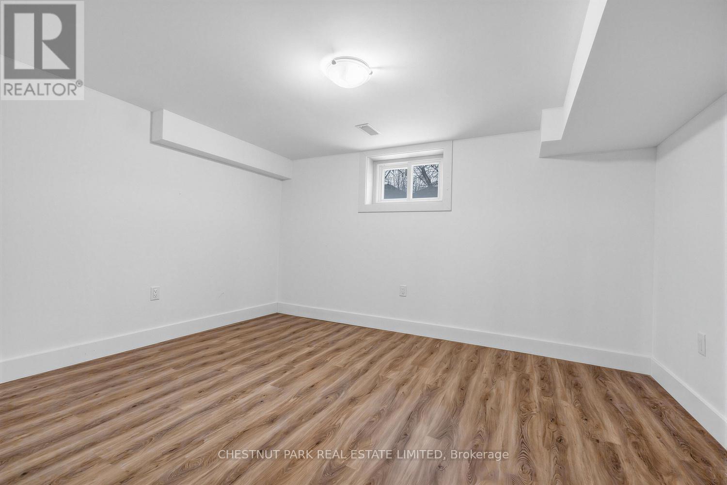 736 Glencairn Avenue, Toronto, Ontario  M6B 2A1 - Photo 32 - C12975702