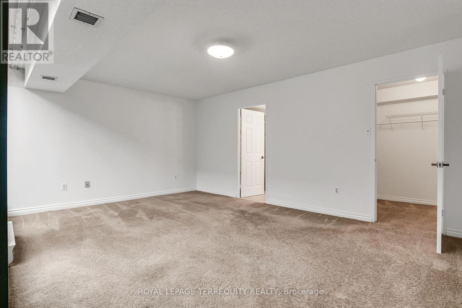 54 Granby Street, Toronto, Ontario  M5B 2J5 - Photo 31 - C12975708