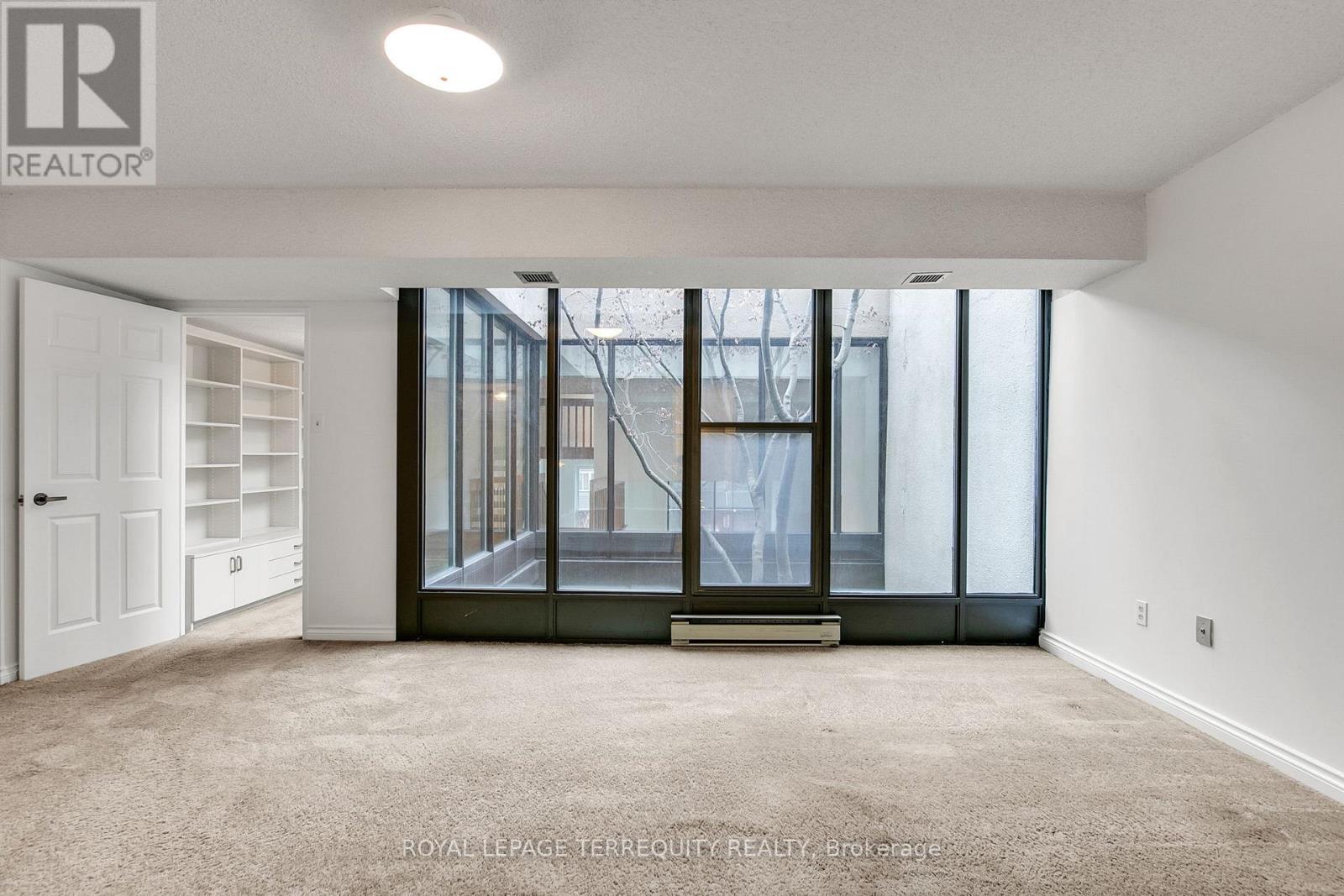 54 Granby Street, Toronto, Ontario  M5B 2J5 - Photo 34 - C12975708