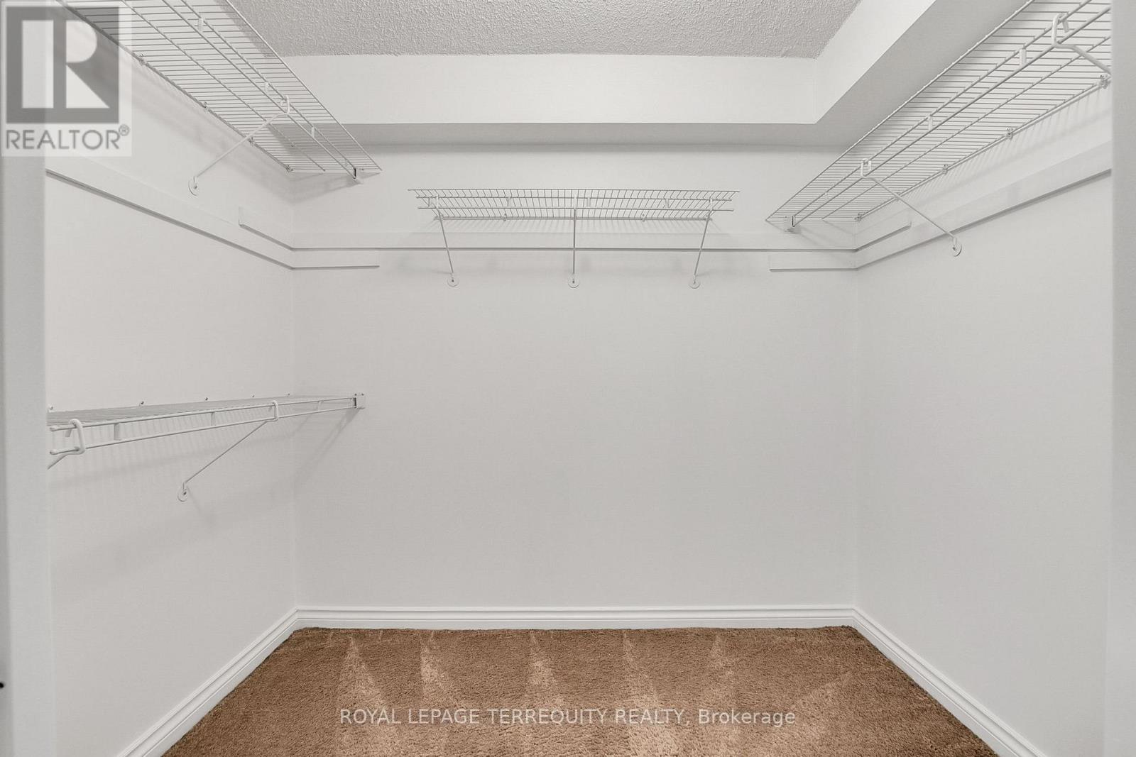 54 Granby Street, Toronto, Ontario  M5B 2J5 - Photo 35 - C12975708