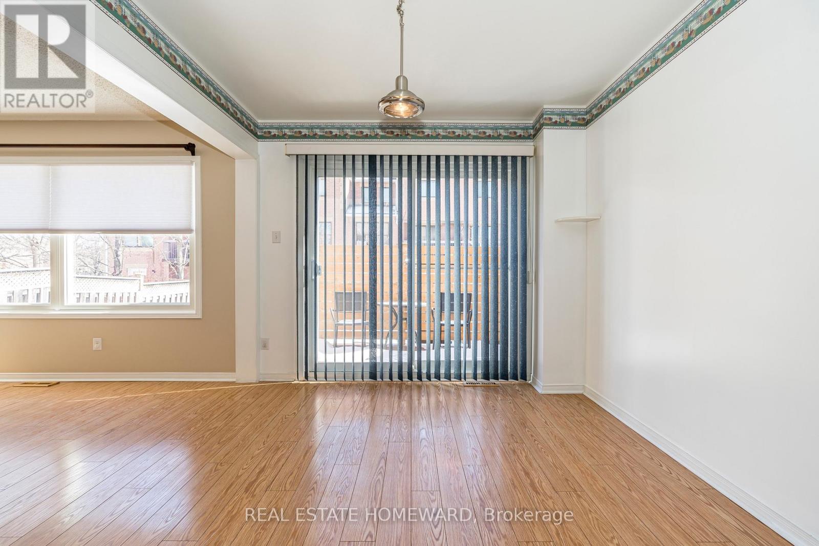 1941 Pine Grove Avenue, Pickering, Ontario  L1V 6R4 - Photo 13 - E12935914