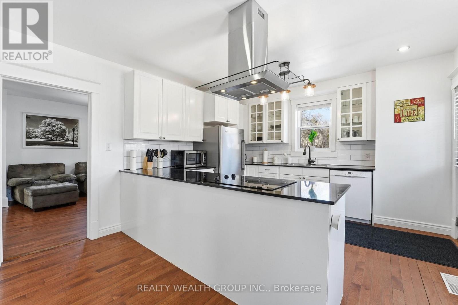 1678 David Street, Pickering, Ontario L1Y 1B2 - Photo 12 - E12975510