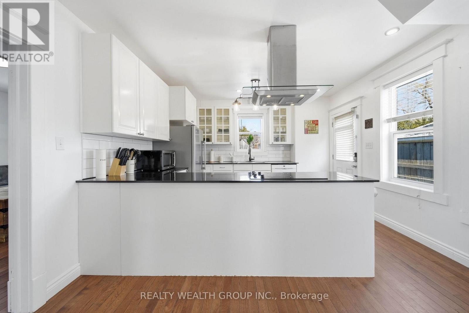 1678 David Street, Pickering, Ontario L1Y 1B2 - Photo 13 - E12975510