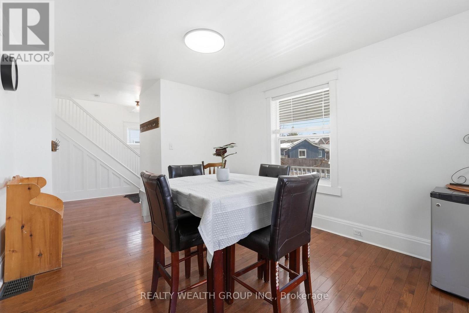 1678 David Street, Pickering, Ontario L1Y 1B2 - Photo 9 - E12975510