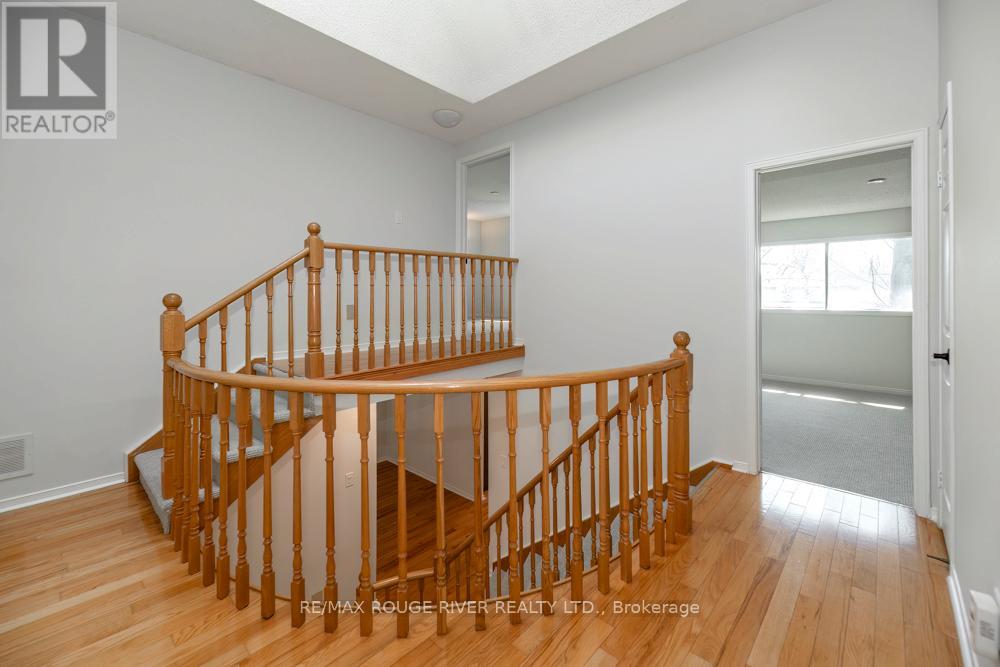 19 Glenthorne Drive, Toronto, Ontario  M1C 3S9 - Photo 15 - E12975520