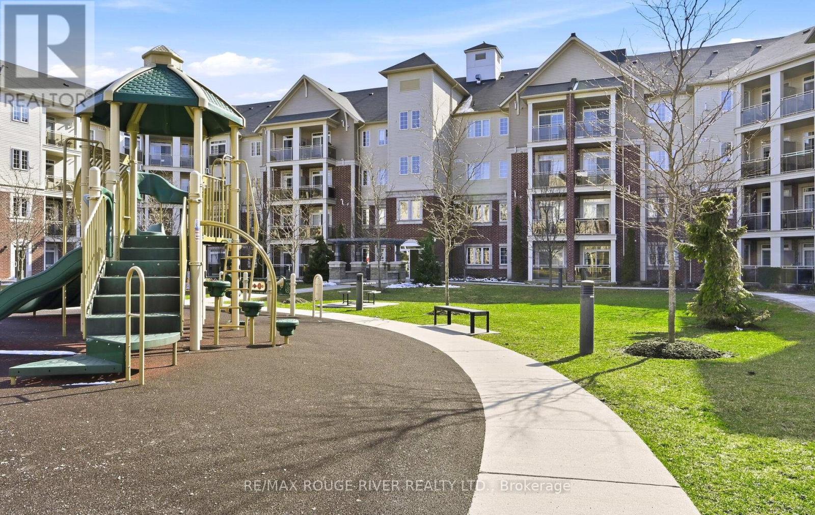 106 - 84 Aspen Springs Drive, Clarington, Ontario L1C 0V3 - Photo 33 - E12975528