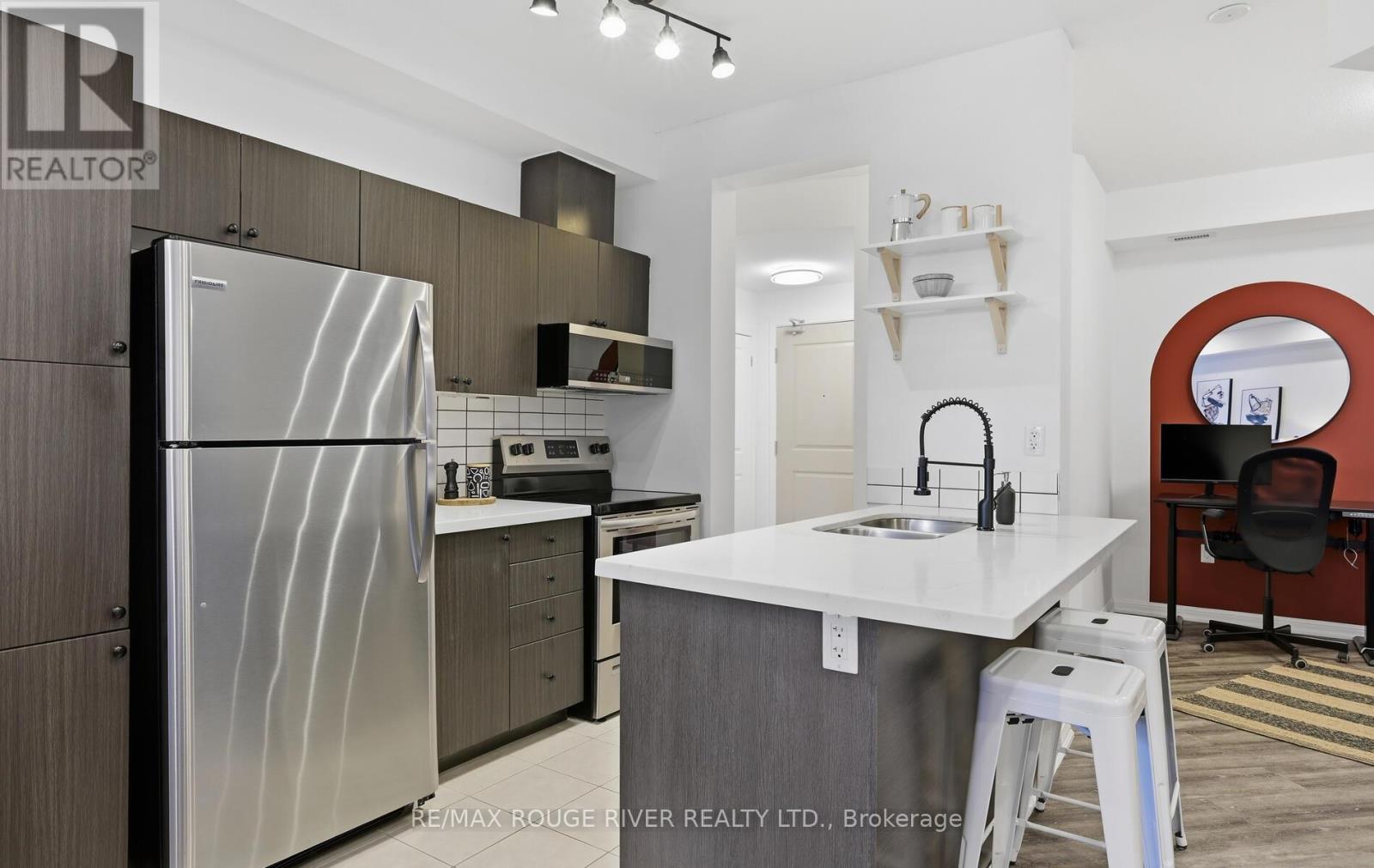 106 - 84 Aspen Springs Drive, Clarington, Ontario L1C 0V3 - Photo 7 - E12975528