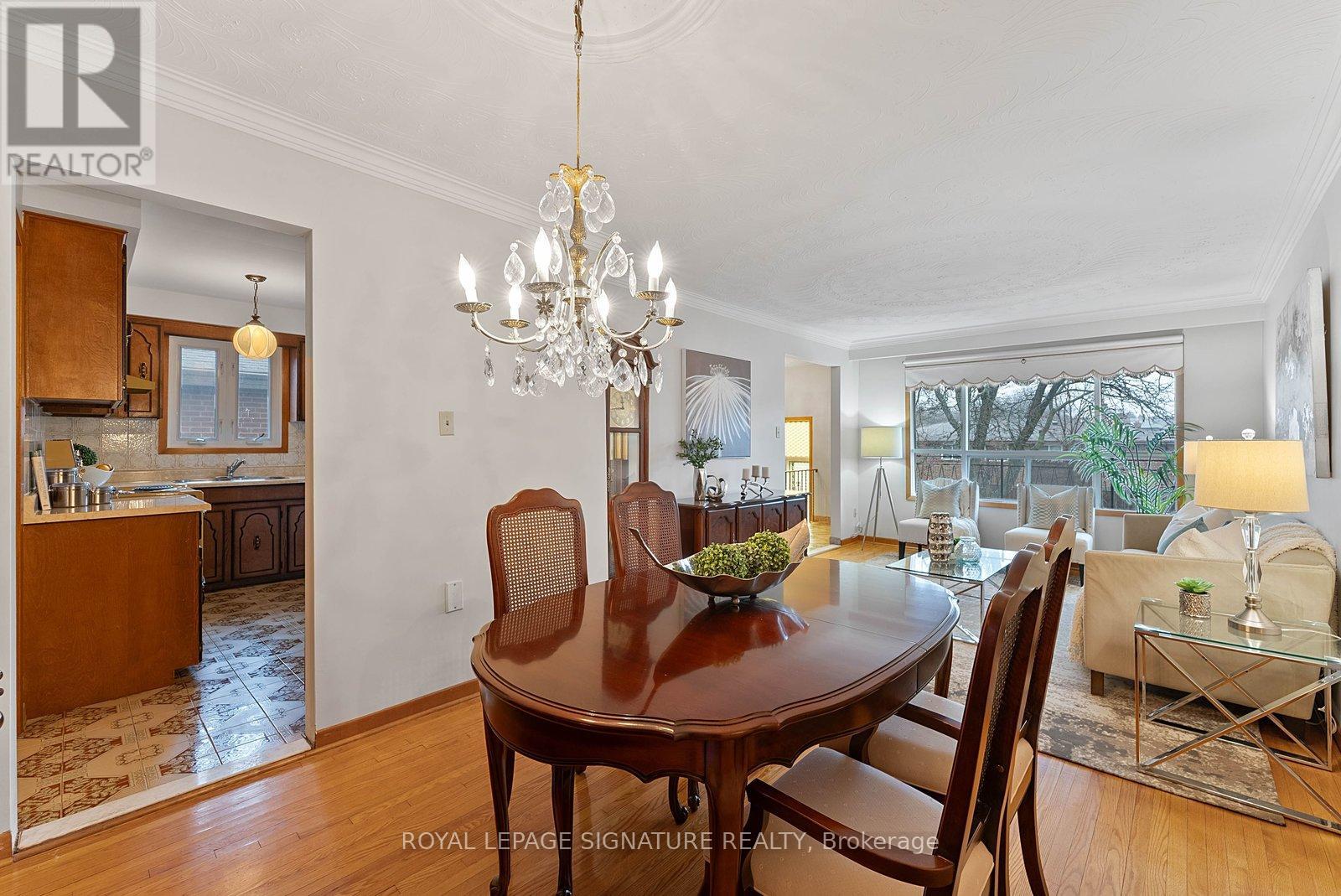 28 Fred Bland Crescent, Toronto, Ontario  M1J 3L8 - Photo 7 - E12975744