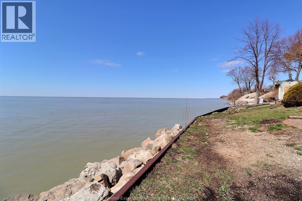 153 Adelaide Street, Essex, Ontario  N0R 1G0 - Photo 12 - 26007426