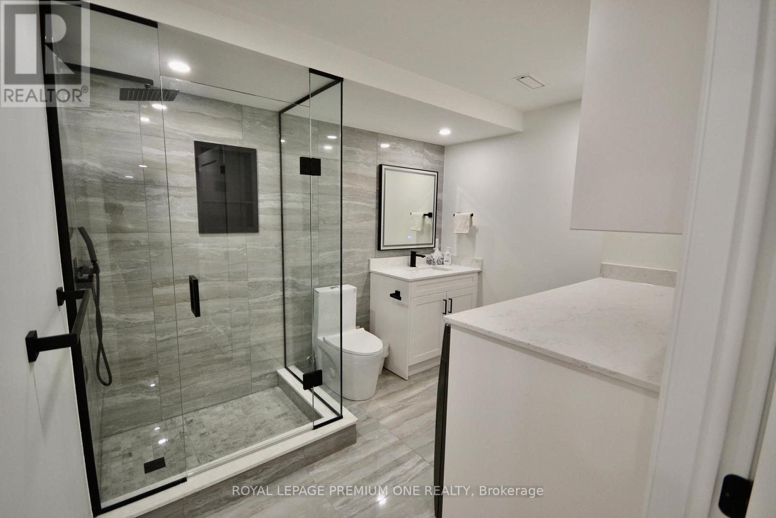 Lower - 5 Arctic Grail Road, Vaughan, Ontario  L4H 4T3 - Photo 18 - N12817612