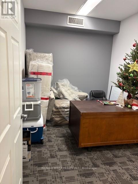 5 - 56 Pennsylvania Avenue, Vaughan, Ontario  L4K 3V9 - Photo 11 - N12970984