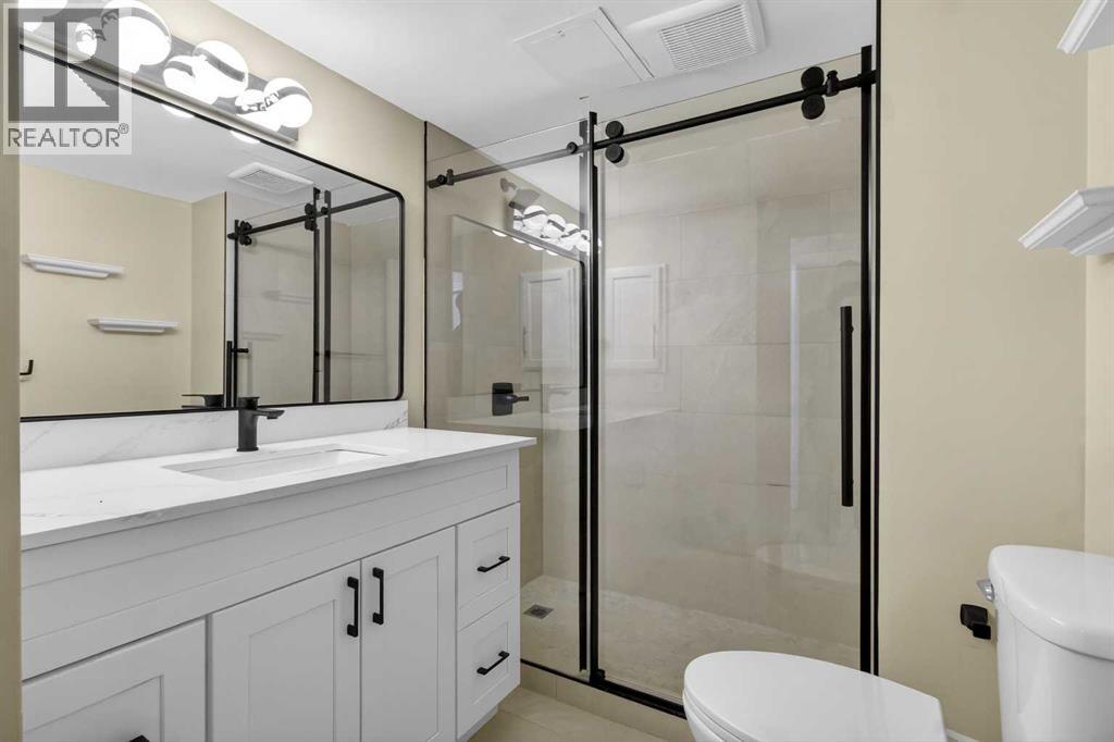 217, 36 Glamis Green Sw, Calgary, Alberta  T3E 6V1 - Photo 6 - A2299929