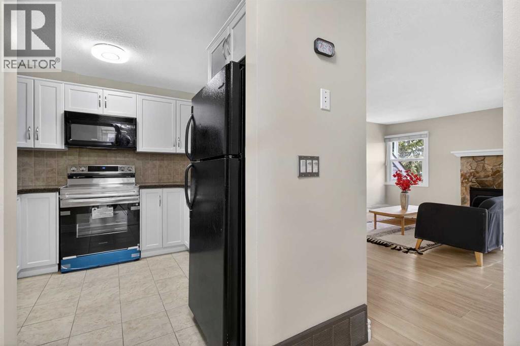 217, 36 Glamis Green Sw, Calgary, Alberta  T3E 6V1 - Photo 12 - A2299929