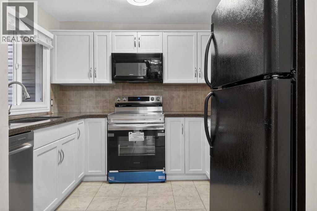 217, 36 Glamis Green Sw, Calgary, Alberta  T3E 6V1 - Photo 13 - A2299929