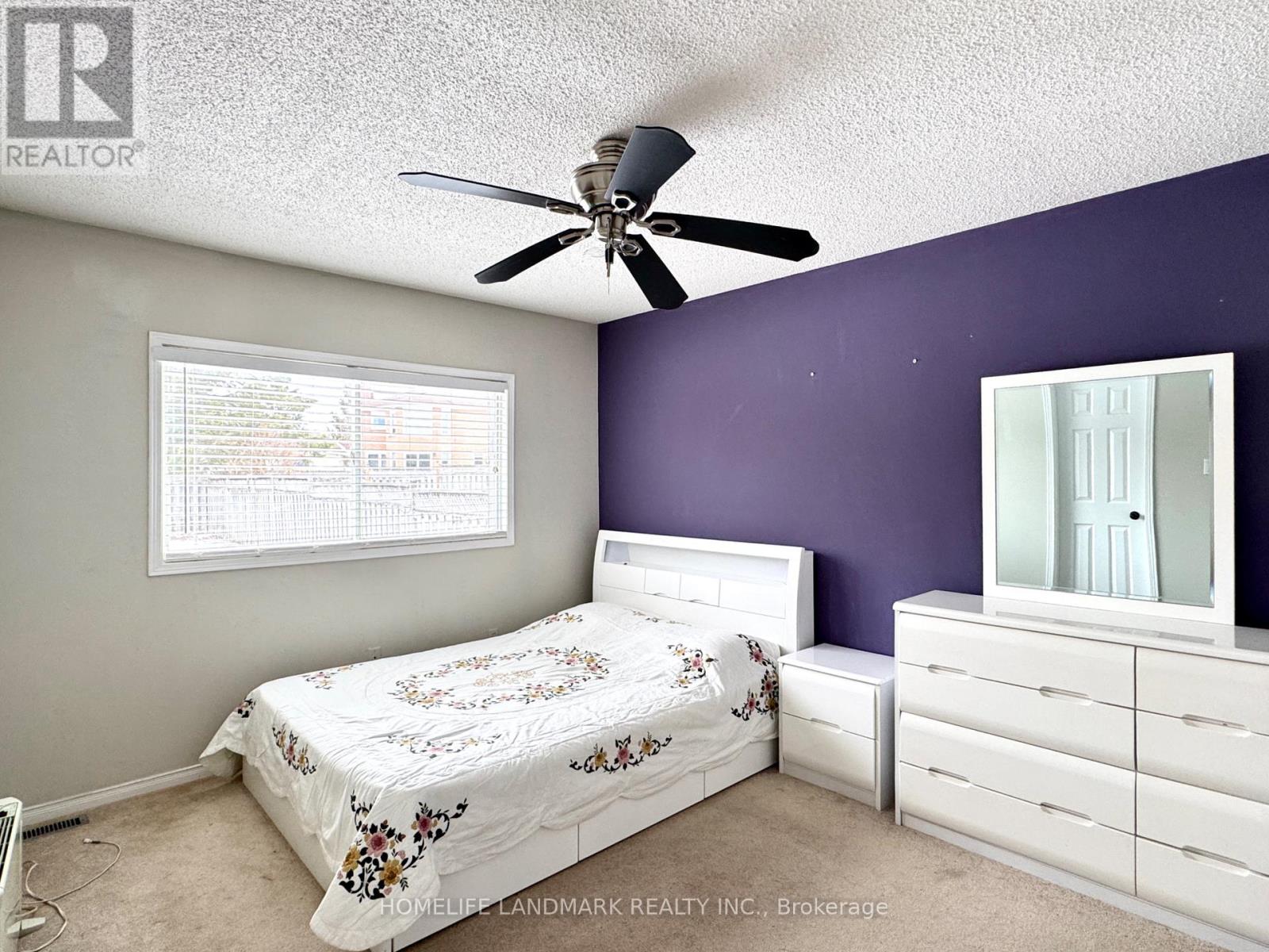 32 Simmons Crescent, Barrie, Ontario  L4N 7T7 - Photo 10 - S12901644