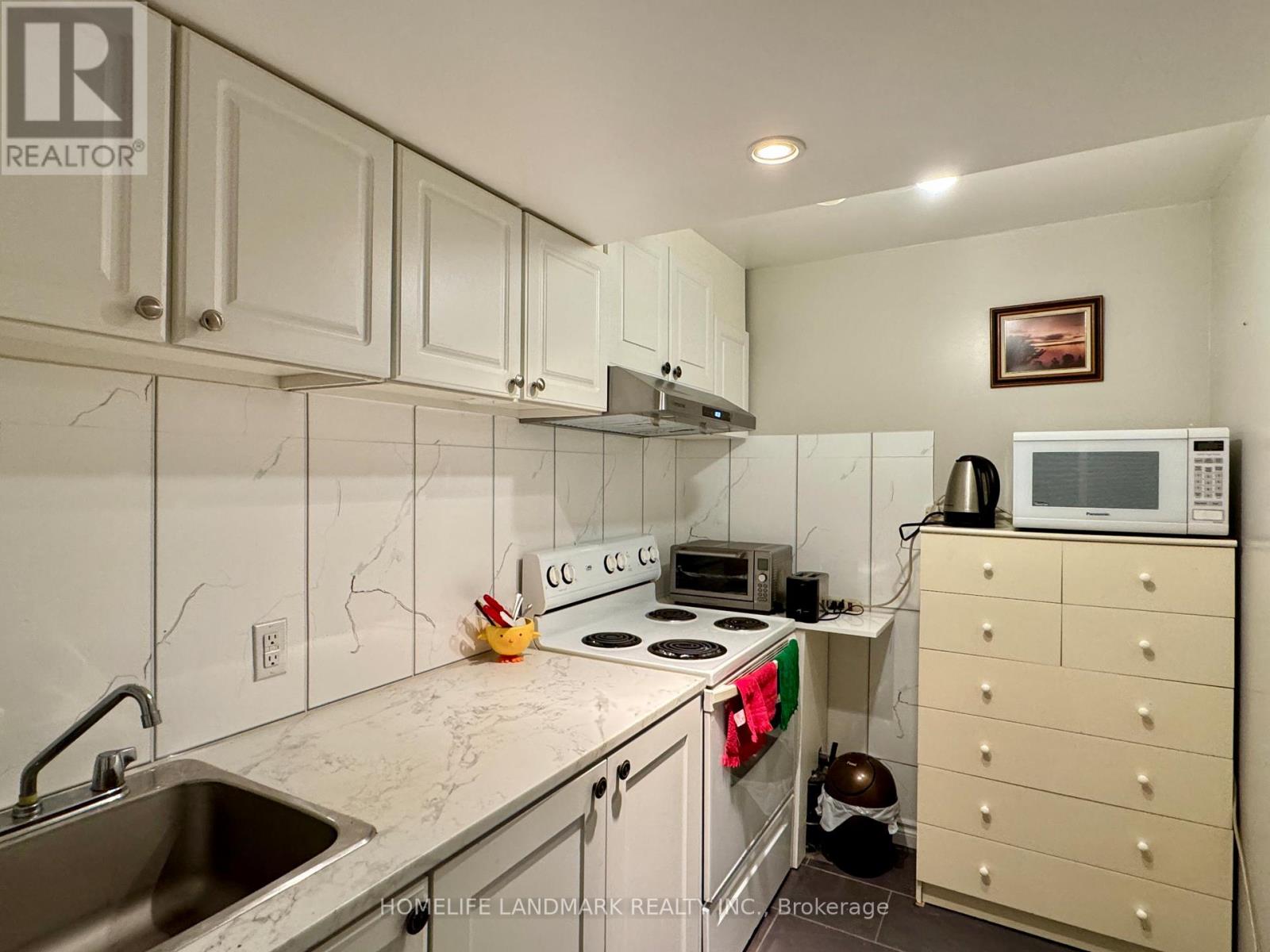 32 Simmons Crescent, Barrie, Ontario  L4N 7T7 - Photo 18 - S12901644