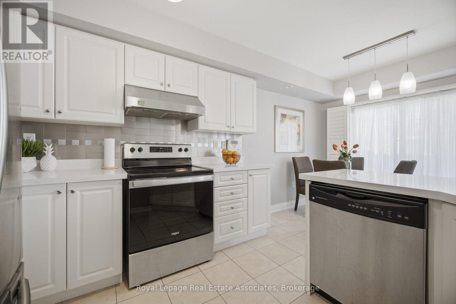 107 - 192 Louisbourg Way, Markham, Ontario  L6E 0C2 - Photo 20 - N12975492