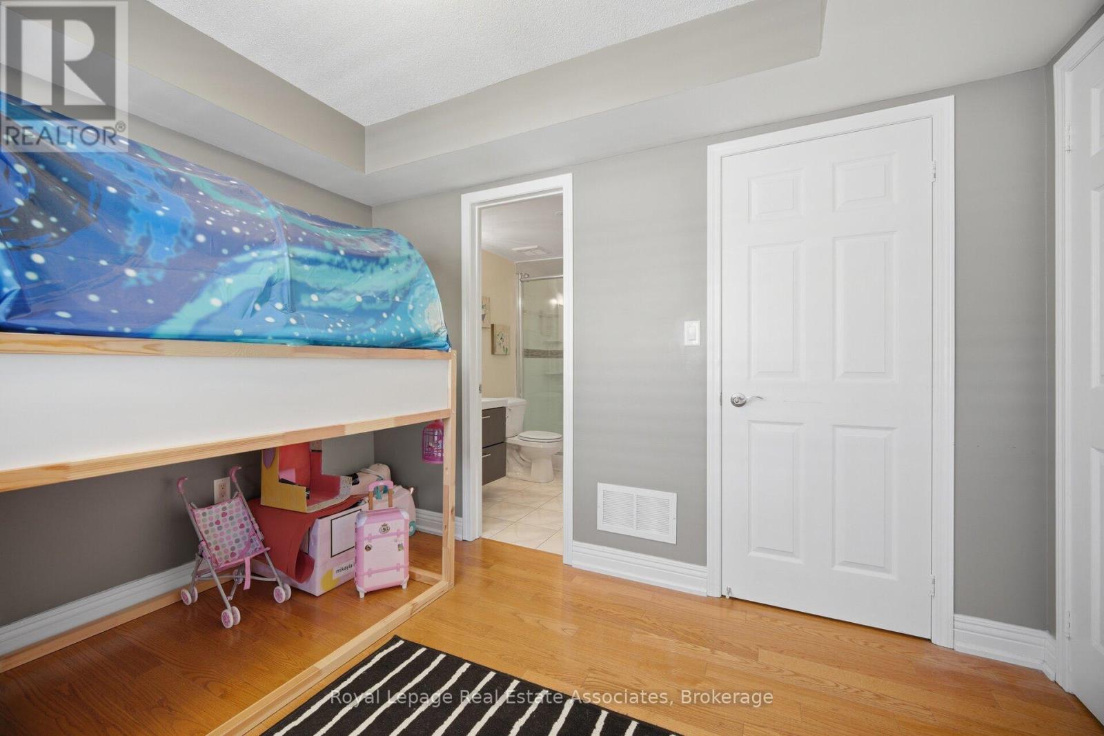 107 - 192 Louisbourg Way, Markham, Ontario  L6E 0C2 - Photo 31 - N12975492