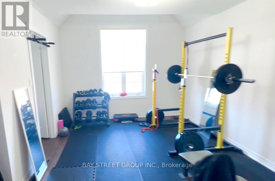 Upper Two Beds + One Bath - 1003 Green Street, Innisfil, Ontario  L0L 1W0 - Photo 6 - N12975566