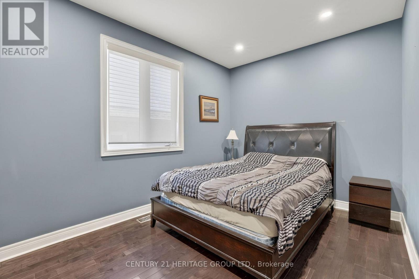 18 West Park Avenue, Bradford West Gwillimbury (Bradford), Ontario  L3Z 0A8 - Photo 17 - N12975582