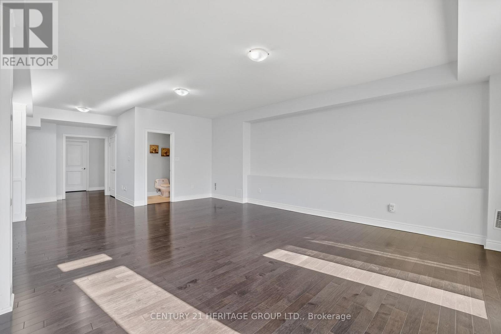 18 West Park Avenue, Bradford West Gwillimbury (Bradford), Ontario  L3Z 0A8 - Photo 33 - N12975582