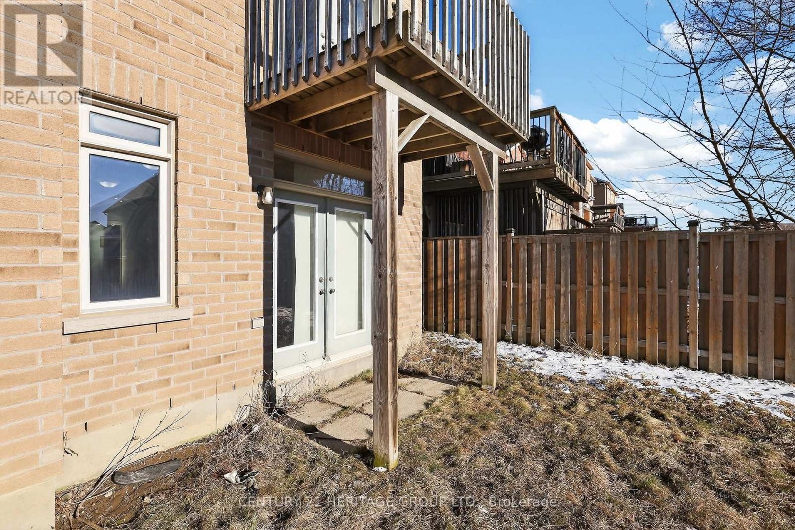 18 West Park Avenue, Bradford West Gwillimbury (Bradford), Ontario  L3Z 0A8 - Photo 38 - N12975582