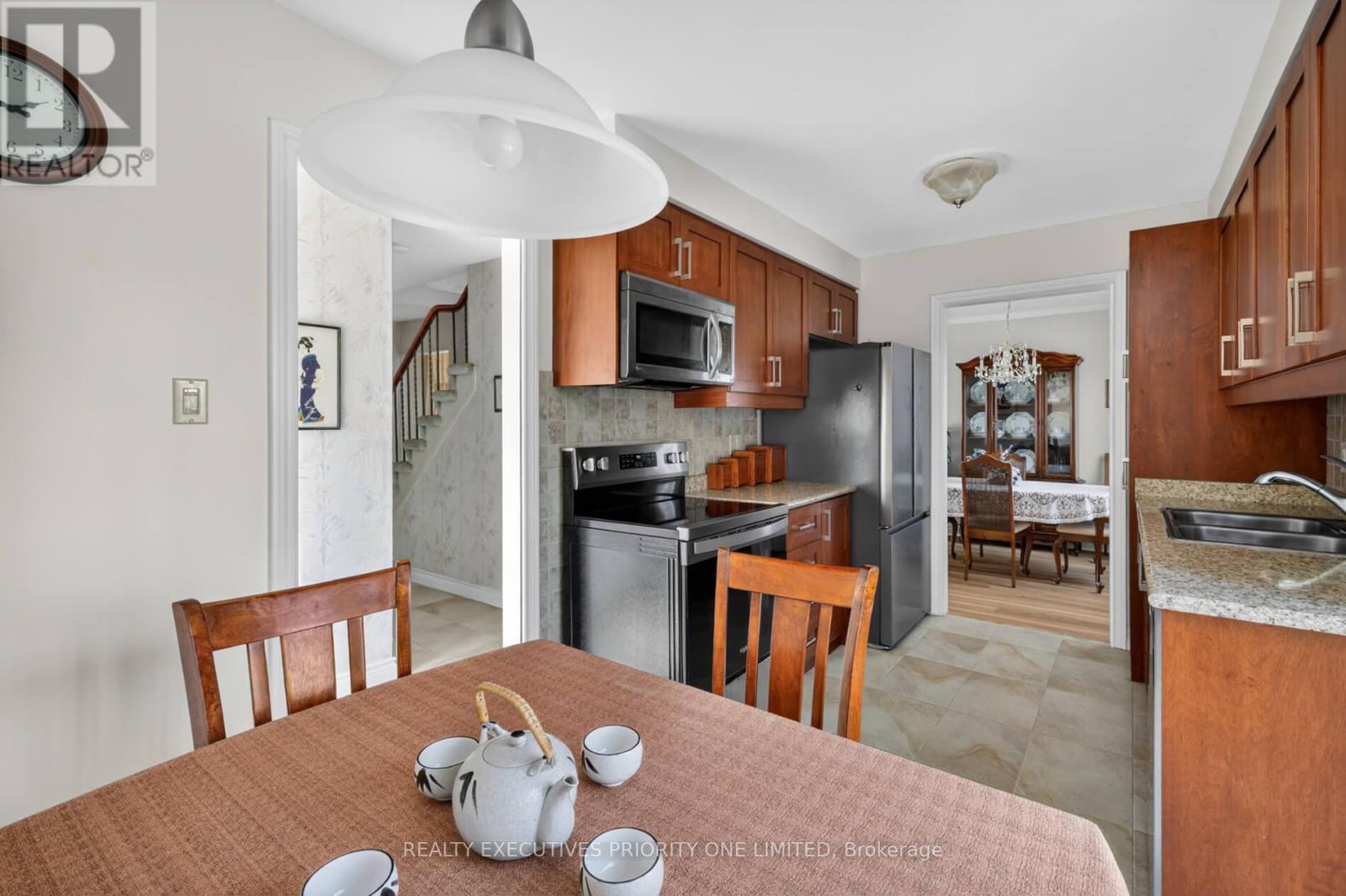 346 Darlington Crescent, Newmarket, Ontario  L3Y 6N4 - Photo 12 - N12975596