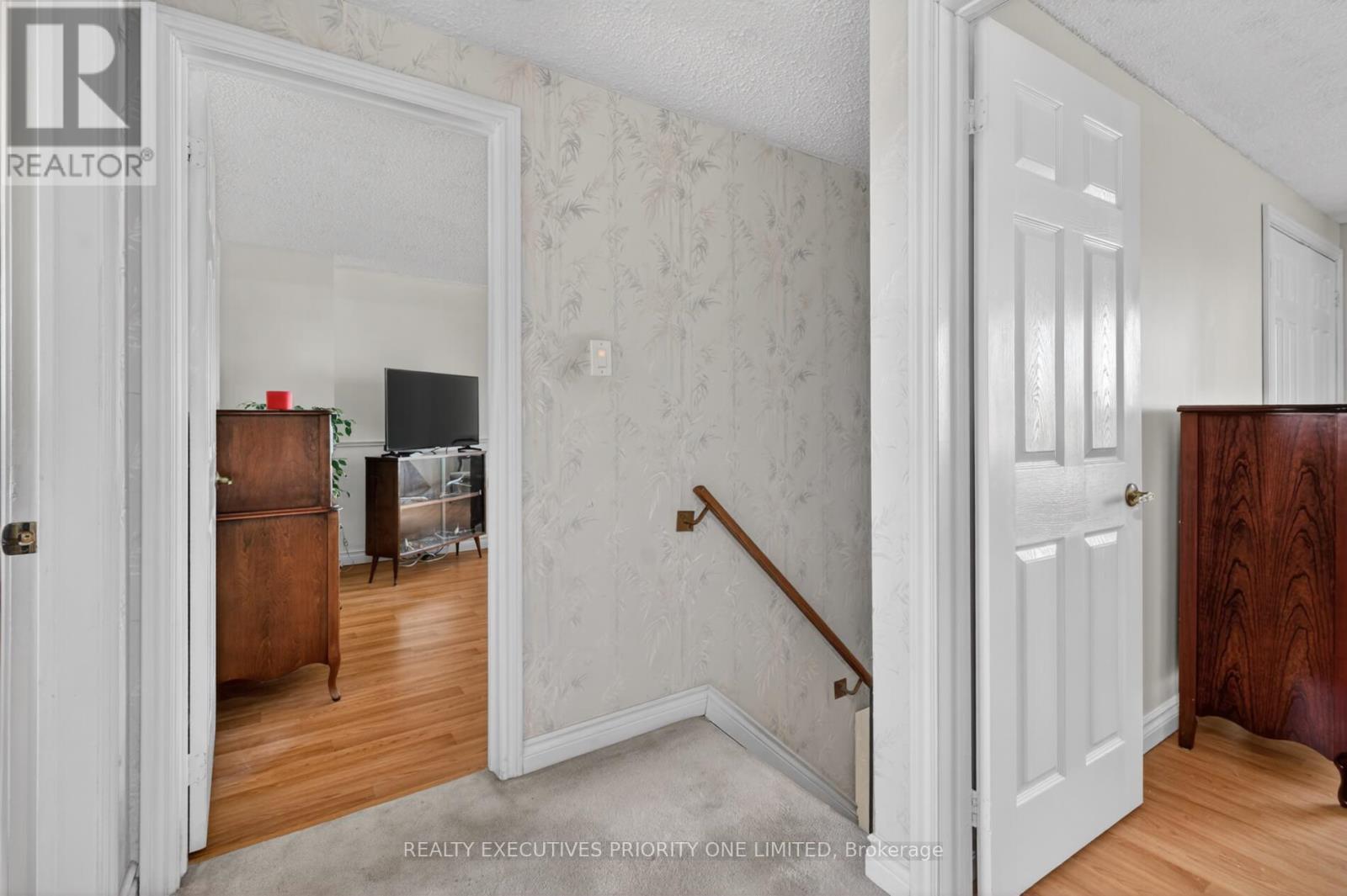 346 Darlington Crescent, Newmarket, Ontario  L3Y 6N4 - Photo 21 - N12975596