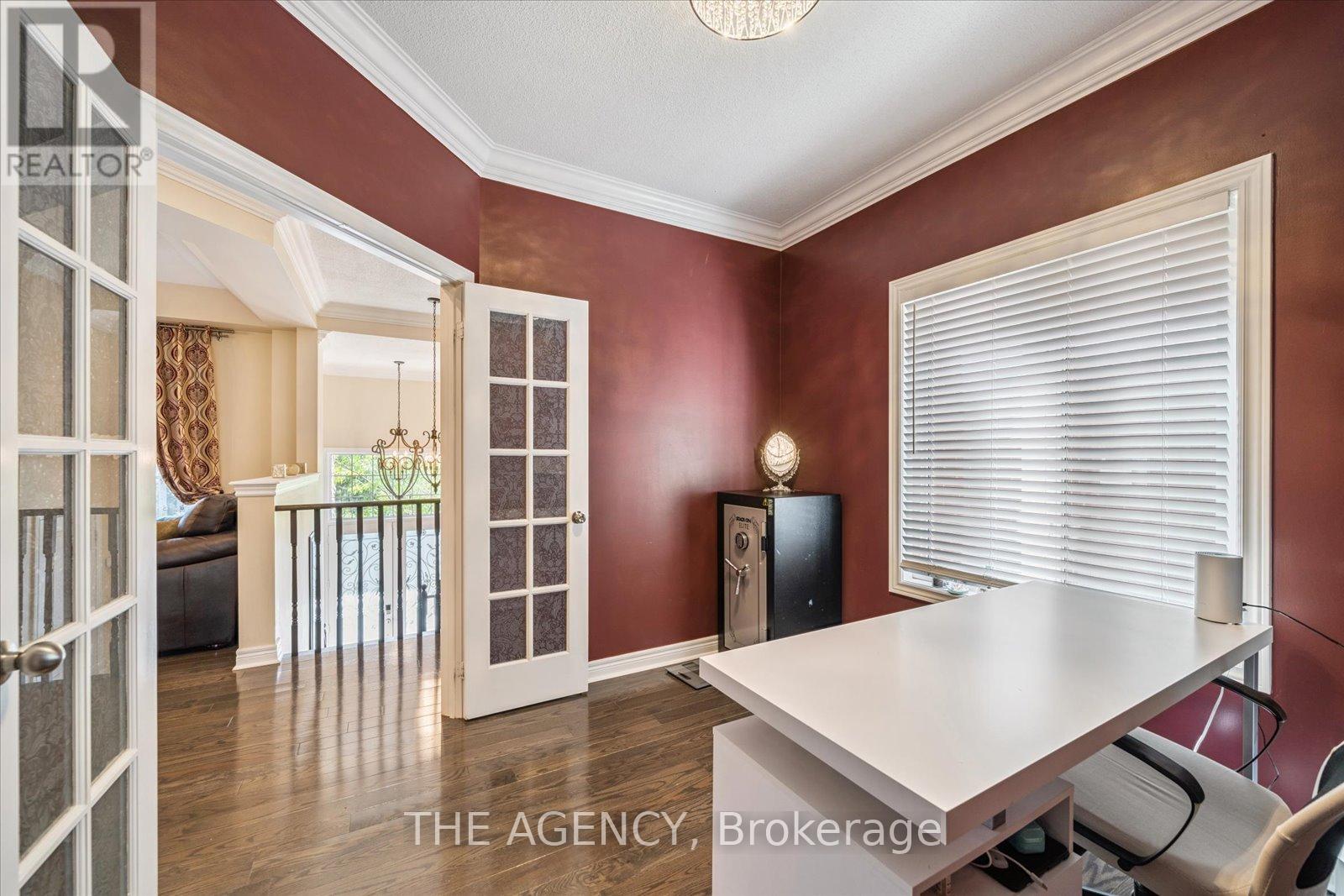 32 Timna Crescent, Vaughan, Ontario L6A 4L7 - Photo 14 - N12975640