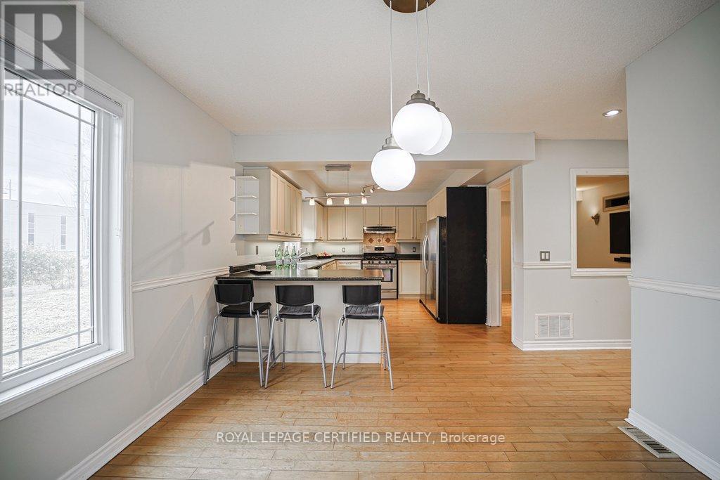 250 Big Bay Point Road, Innisfil, Ontario  L9S 2P6 - Photo 10 - N12975672