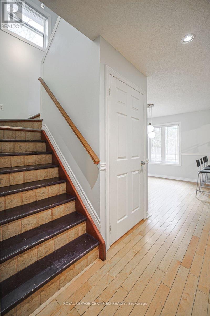 250 Big Bay Point Road, Innisfil, Ontario  L9S 2P6 - Photo 15 - N12975672