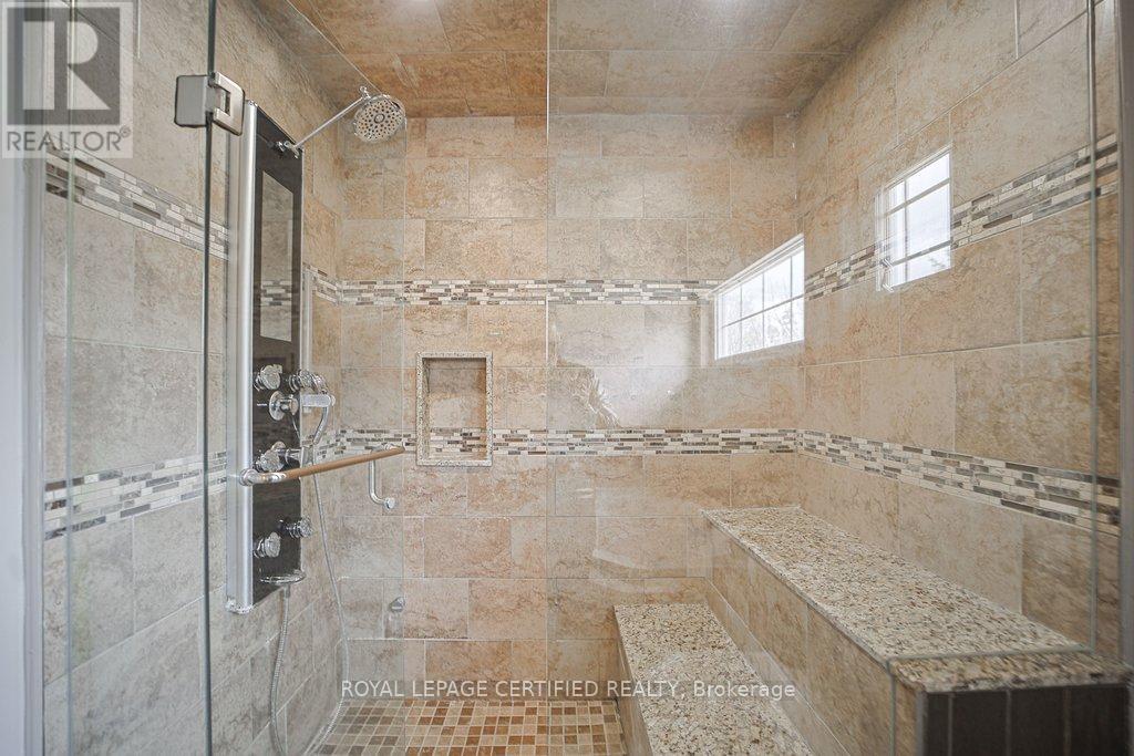 250 Big Bay Point Road, Innisfil, Ontario  L9S 2P6 - Photo 24 - N12975672