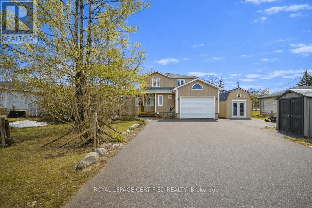 250 Big Bay Point Road, Innisfil, Ontario  L9S 2P6 - Photo 3 - N12975672