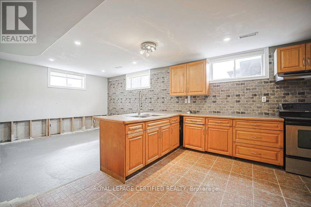 250 Big Bay Point Road, Innisfil, Ontario  L9S 2P6 - Photo 31 - N12975672