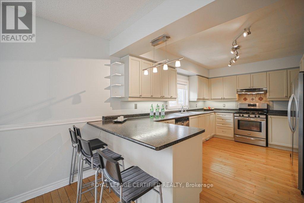 250 Big Bay Point Road, Innisfil, Ontario  L9S 2P6 - Photo 7 - N12975672