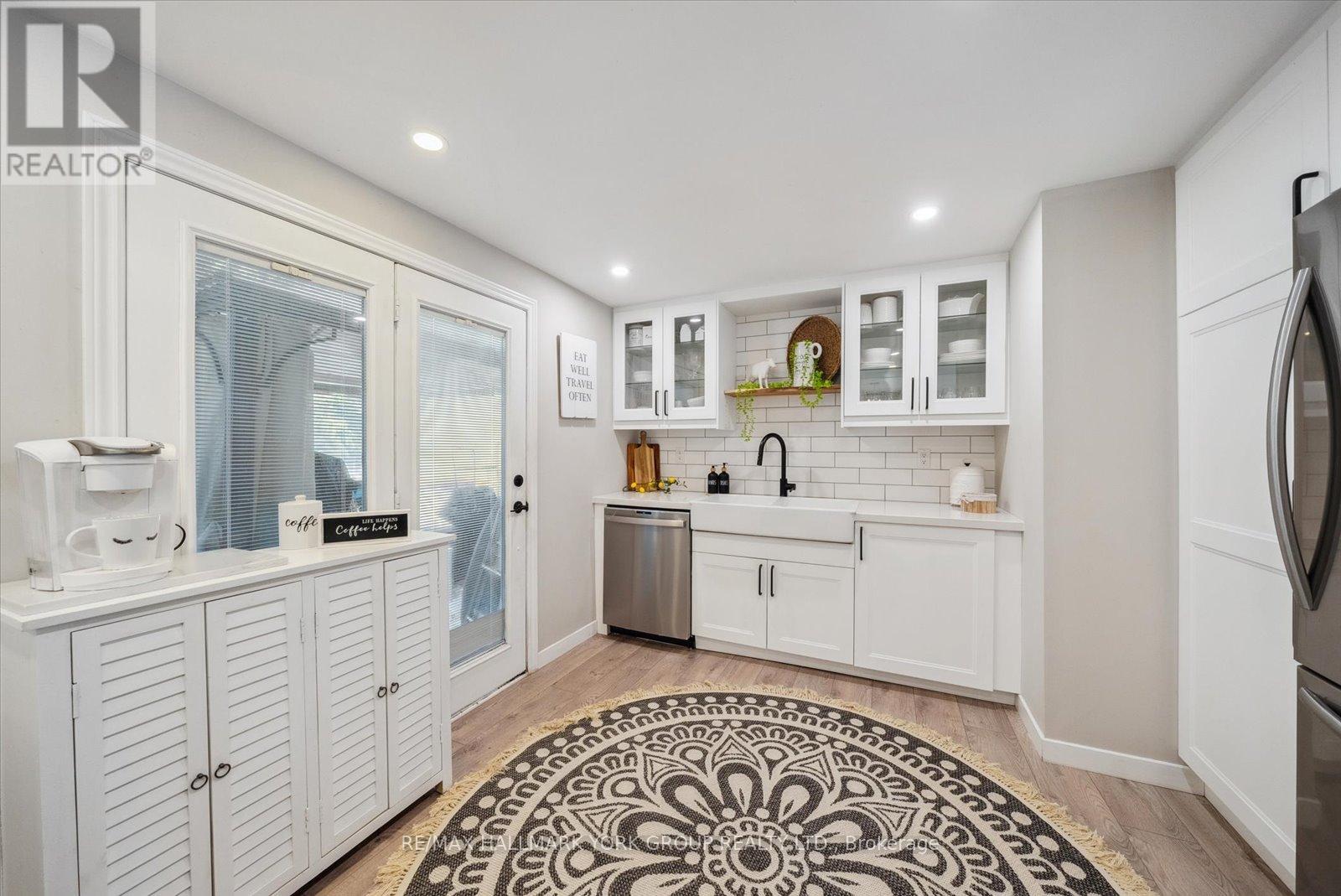 18 Cherrywood Lane, Innisfil, Ontario  L9S 1M6 - Photo 18 - N12975678