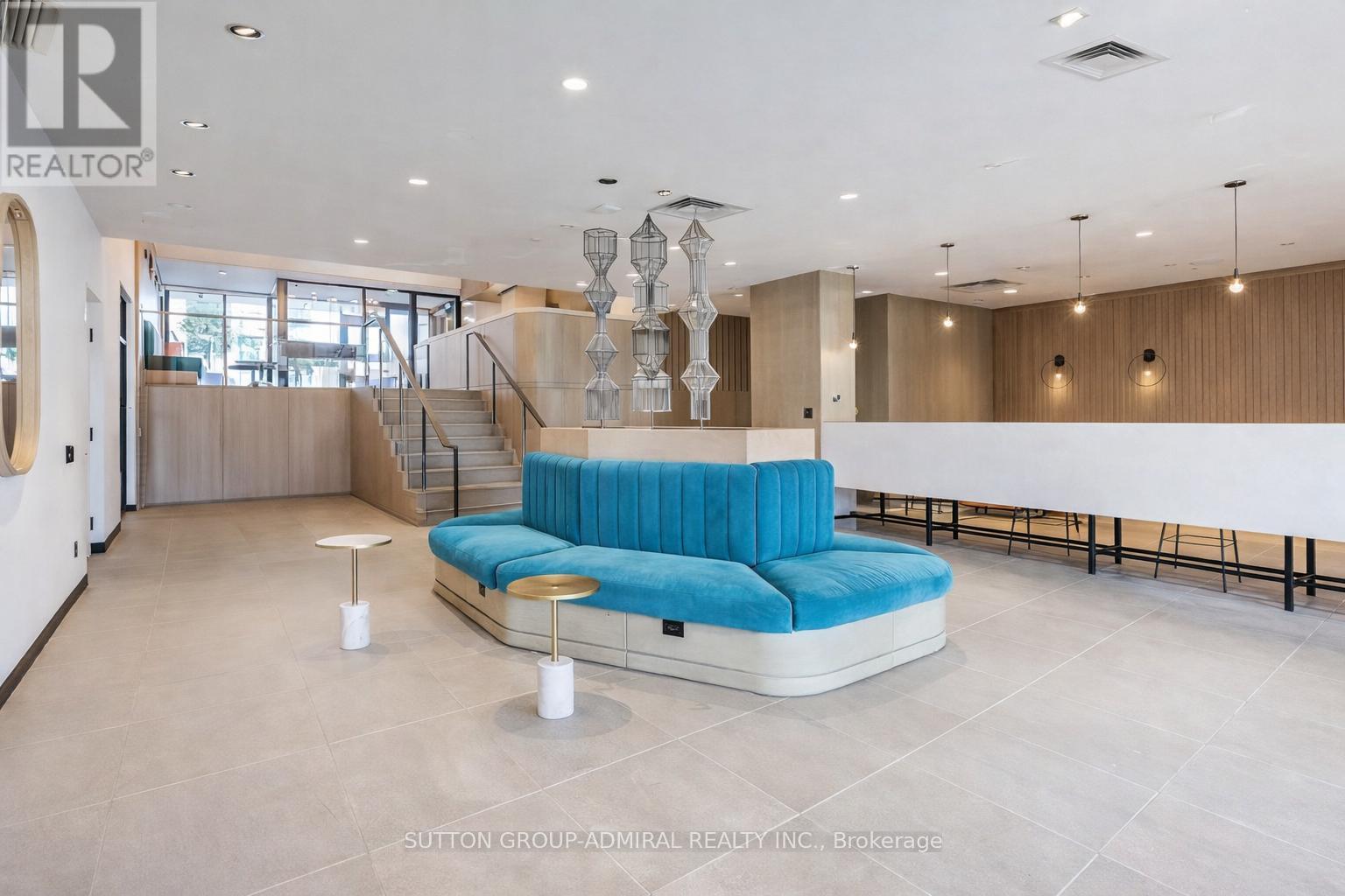 905 - 7950 Bathurst Street, Vaughan, Ontario  L4J 0L4 - Photo 3 - N12975740