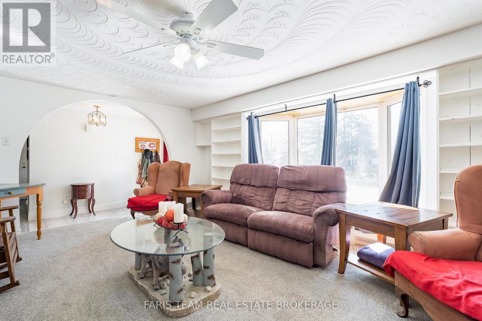 706 James Street, Innisfil, Ontario  L9S 2G7 - Photo 12 - N12975764